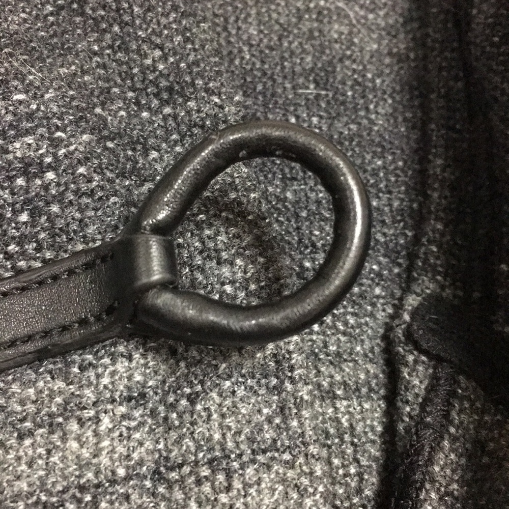 Jones New York Signature Poncho w/toggles + snaps - Picture 9 of 16